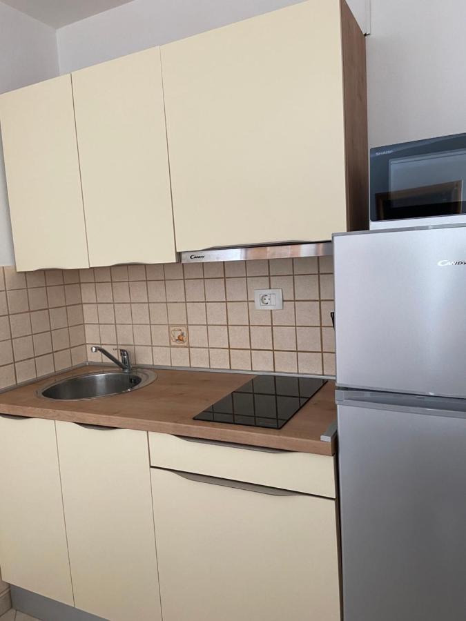 Apartments Mrsic Biograd na Moru Kültér fotó